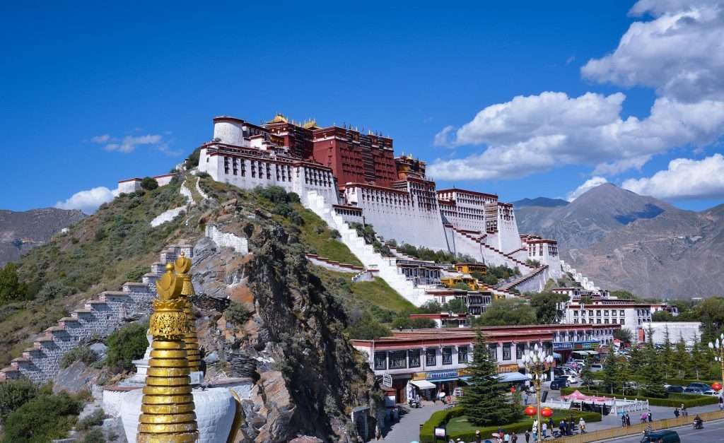 Glimpse of Tibet